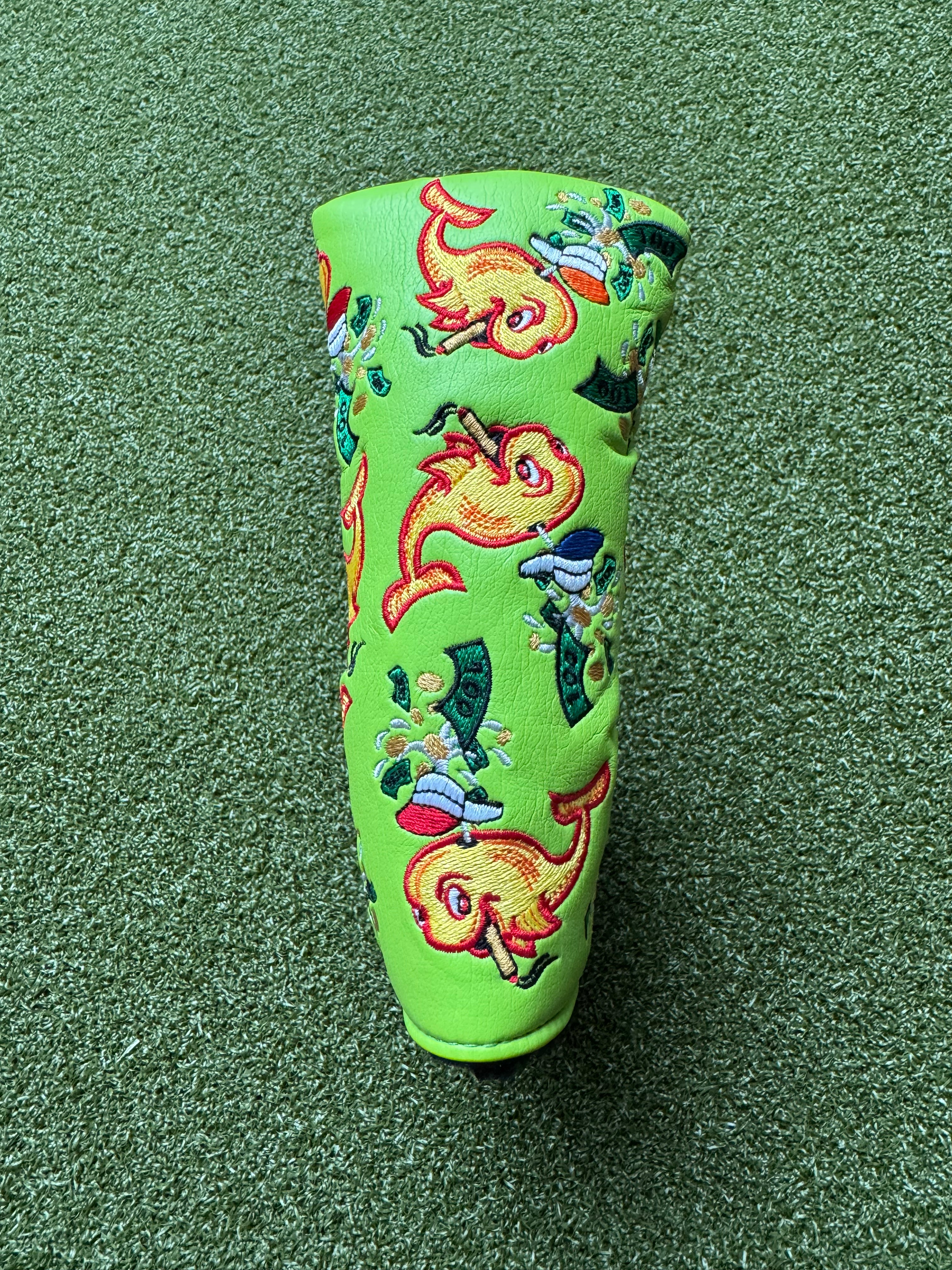 Scotty Cameron Black 2011 Las Vegas Whales Green Headcover Blade