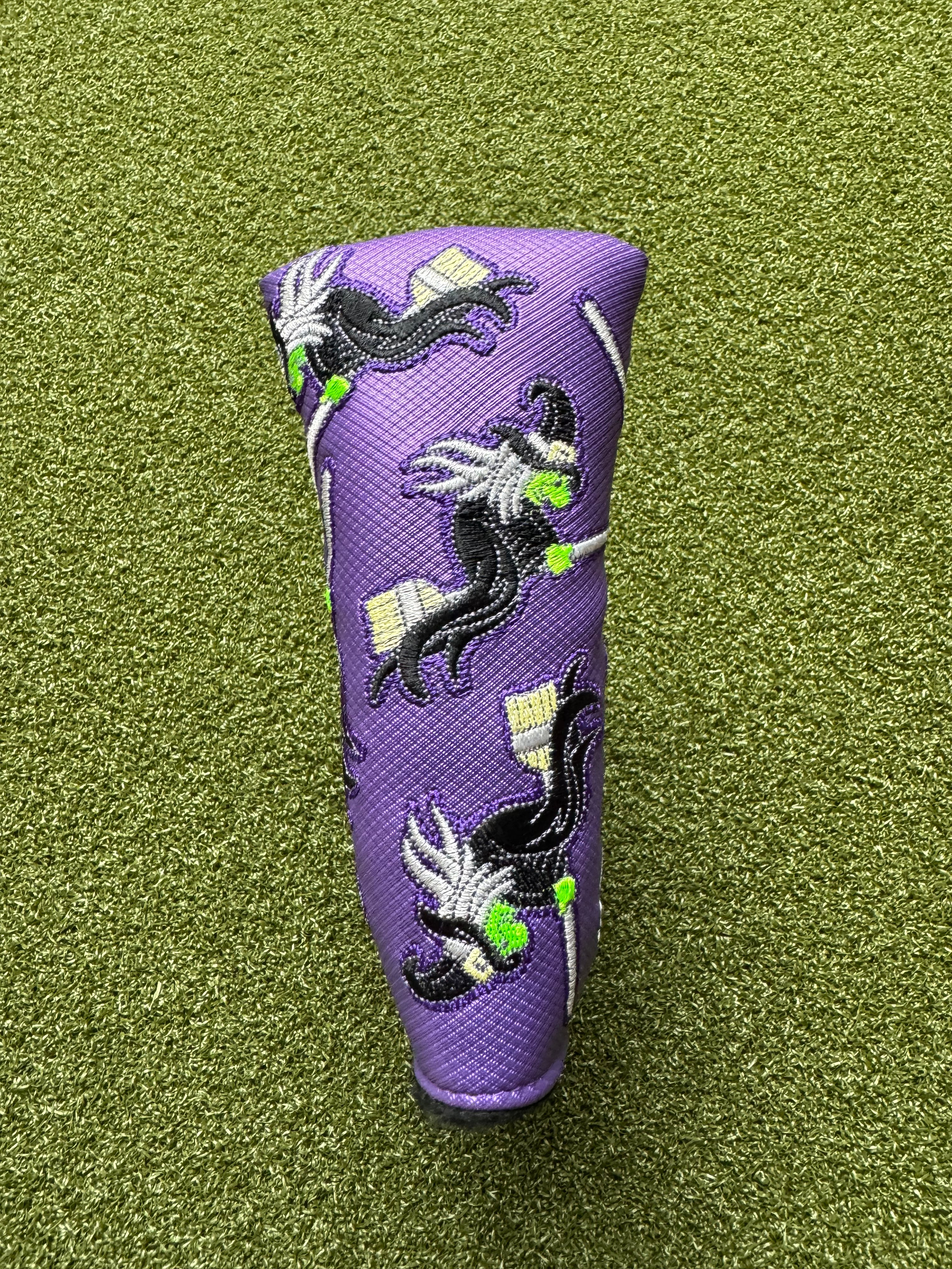 Scotty Cameron 2011 Halloween Blade Flying Witches Purple