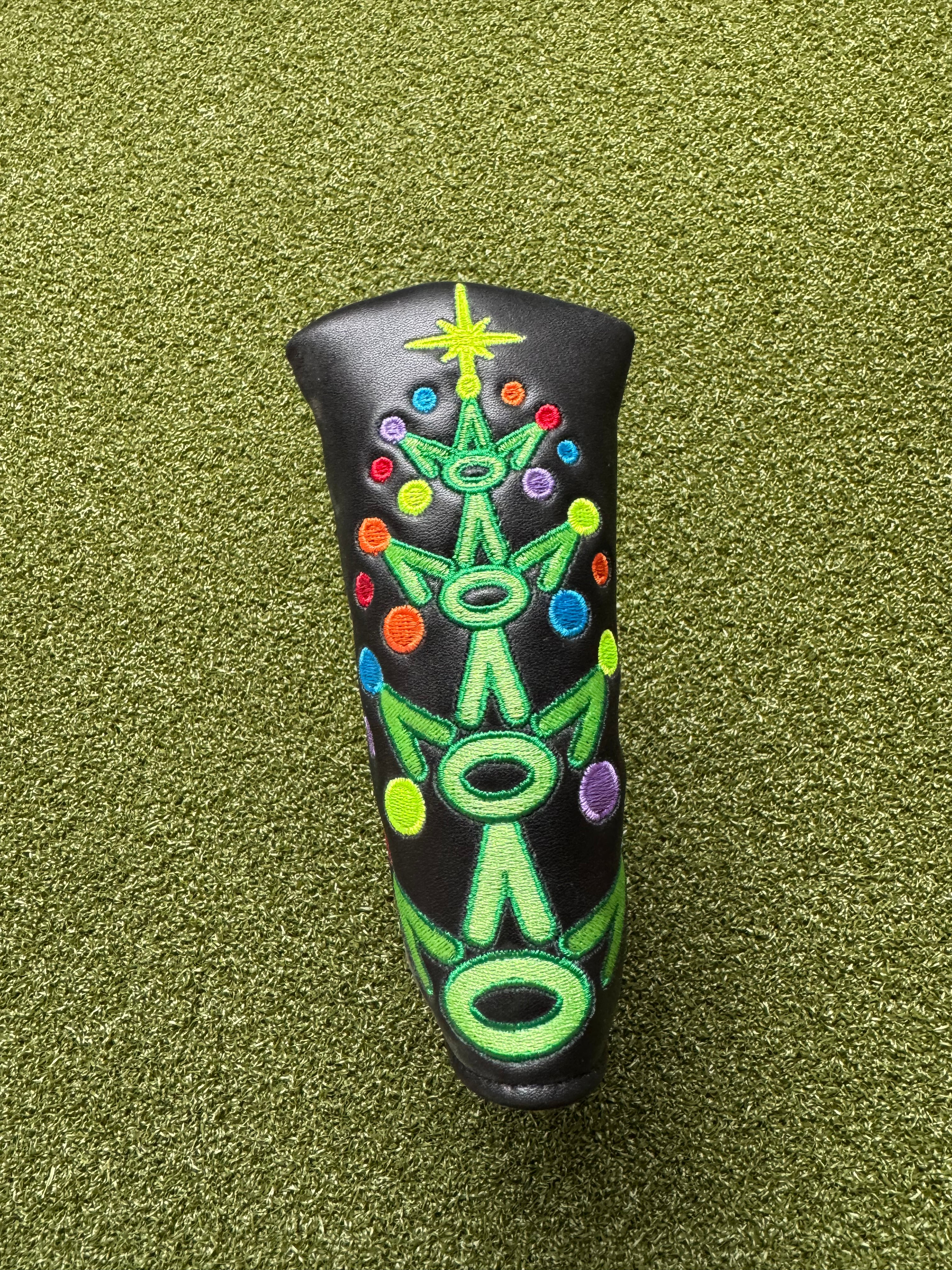 Scotty Cameron 2011 Holiday Tree Concept Studio Design Blade Headcover