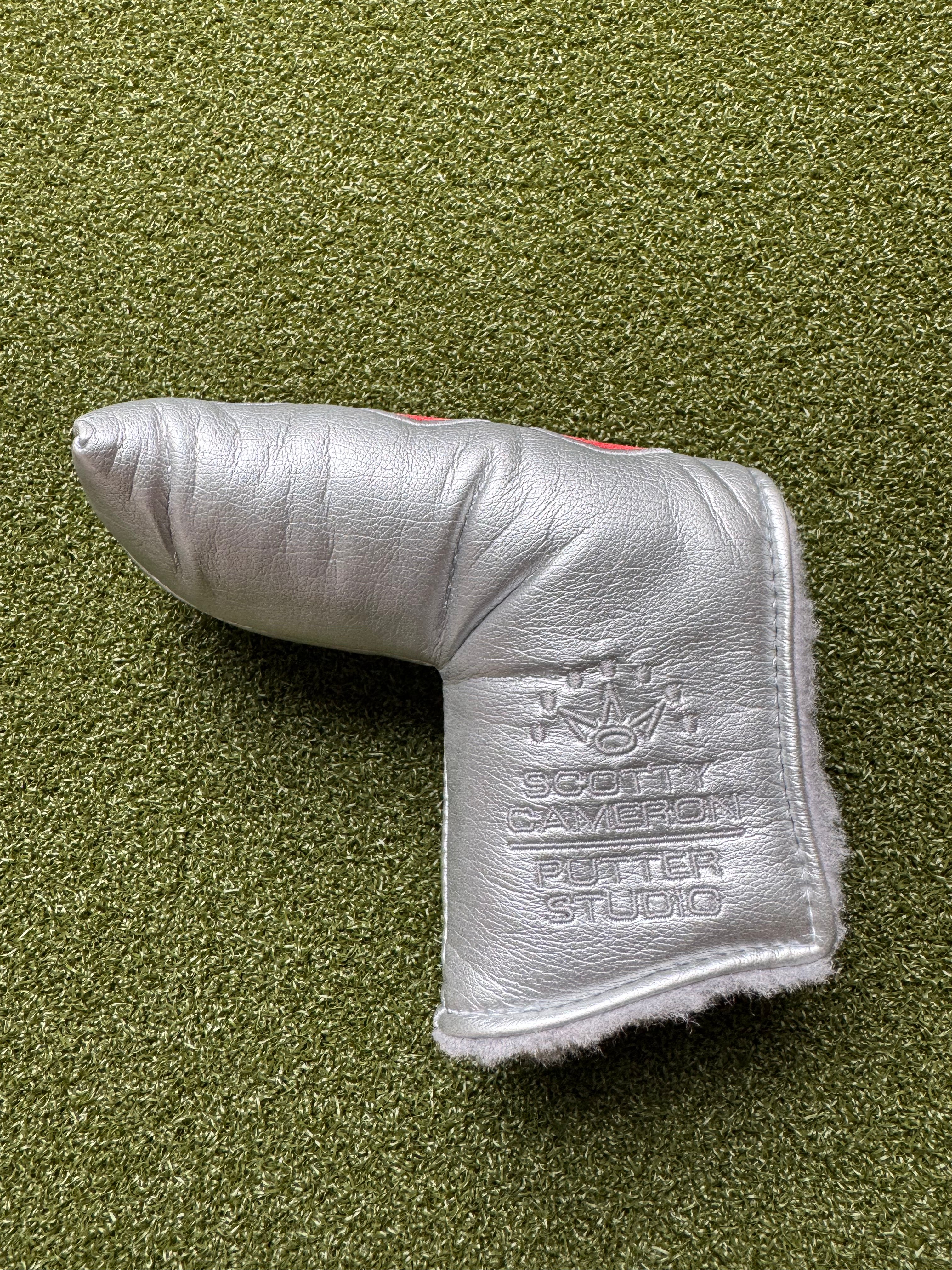Scotty Cameron Studio Design Red Dots Headcover Blade