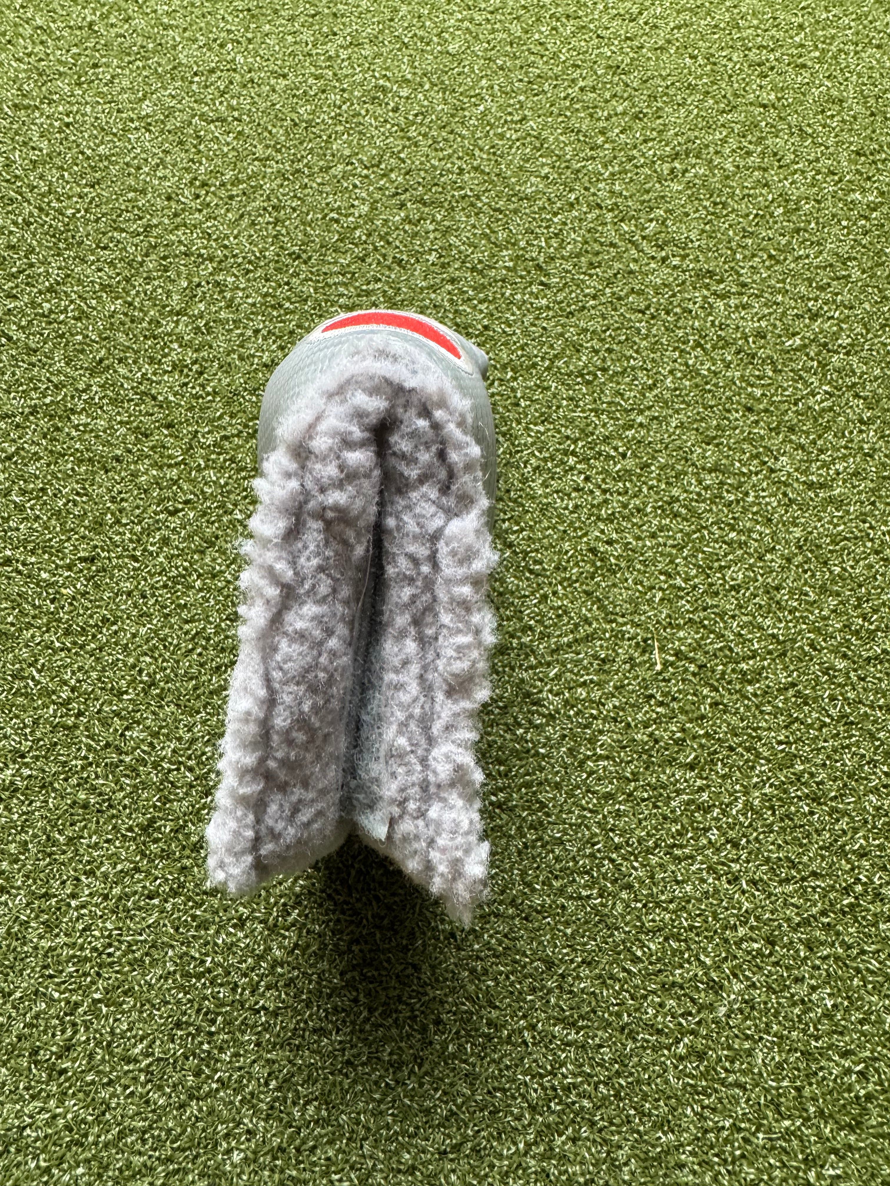 Scotty Cameron Studio Style Red Bomb Blade Headcover