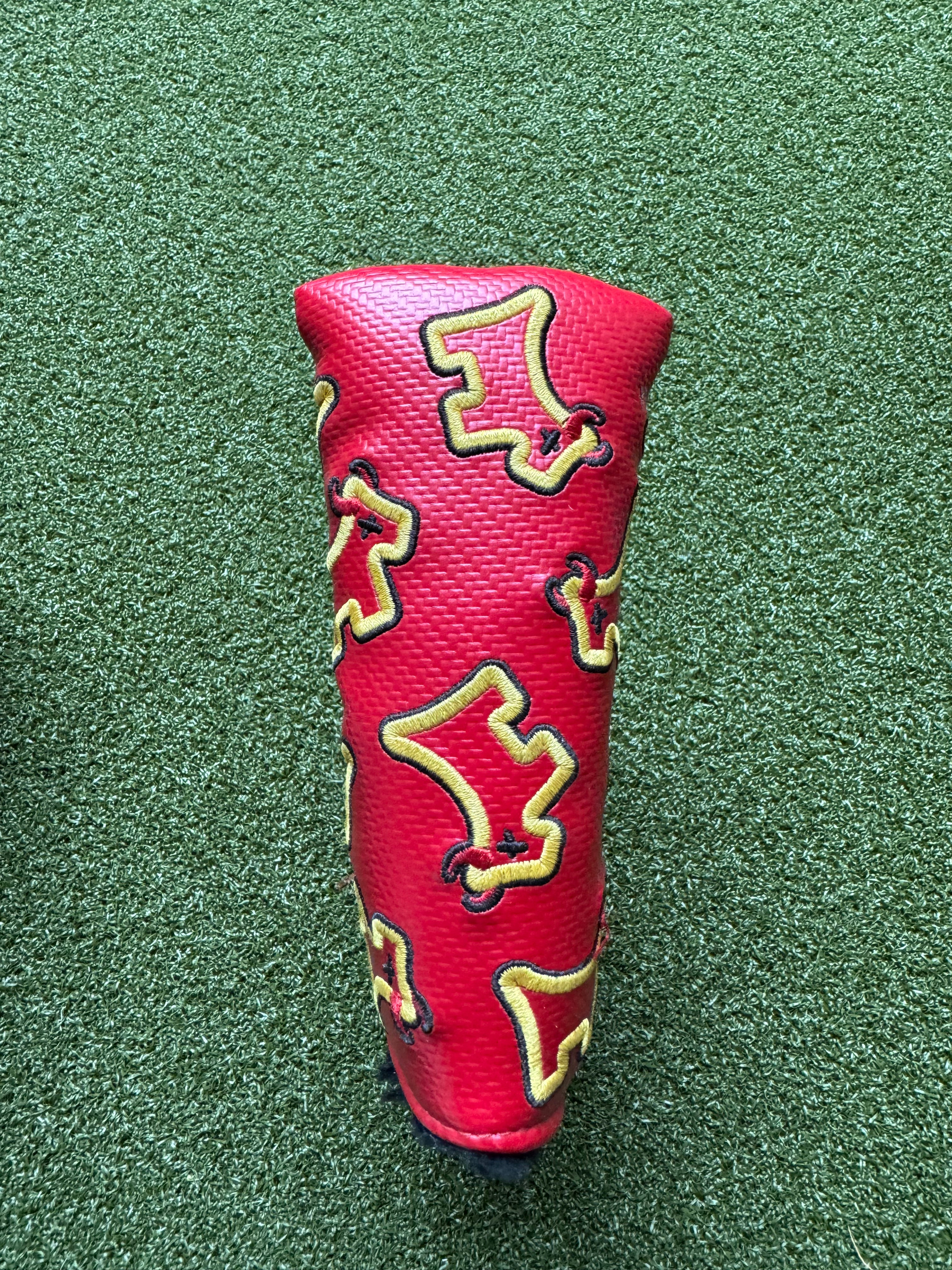 Scotty Cameron Dancing Junk Yard Dog Red Blade Custom Shop Headcover