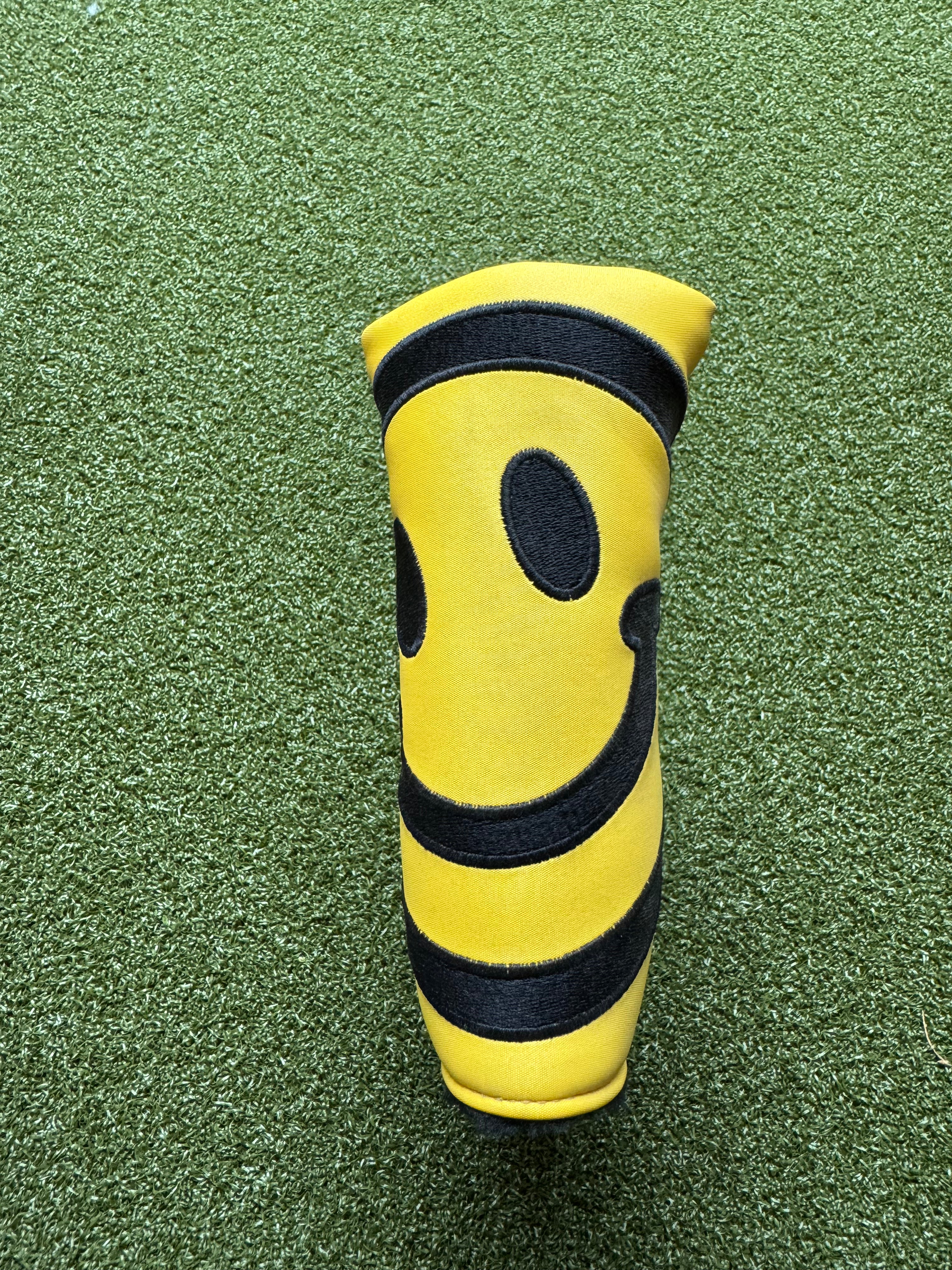 Scotty Cameron 2012 US Open Smiley Face Yellow Blade Headcover