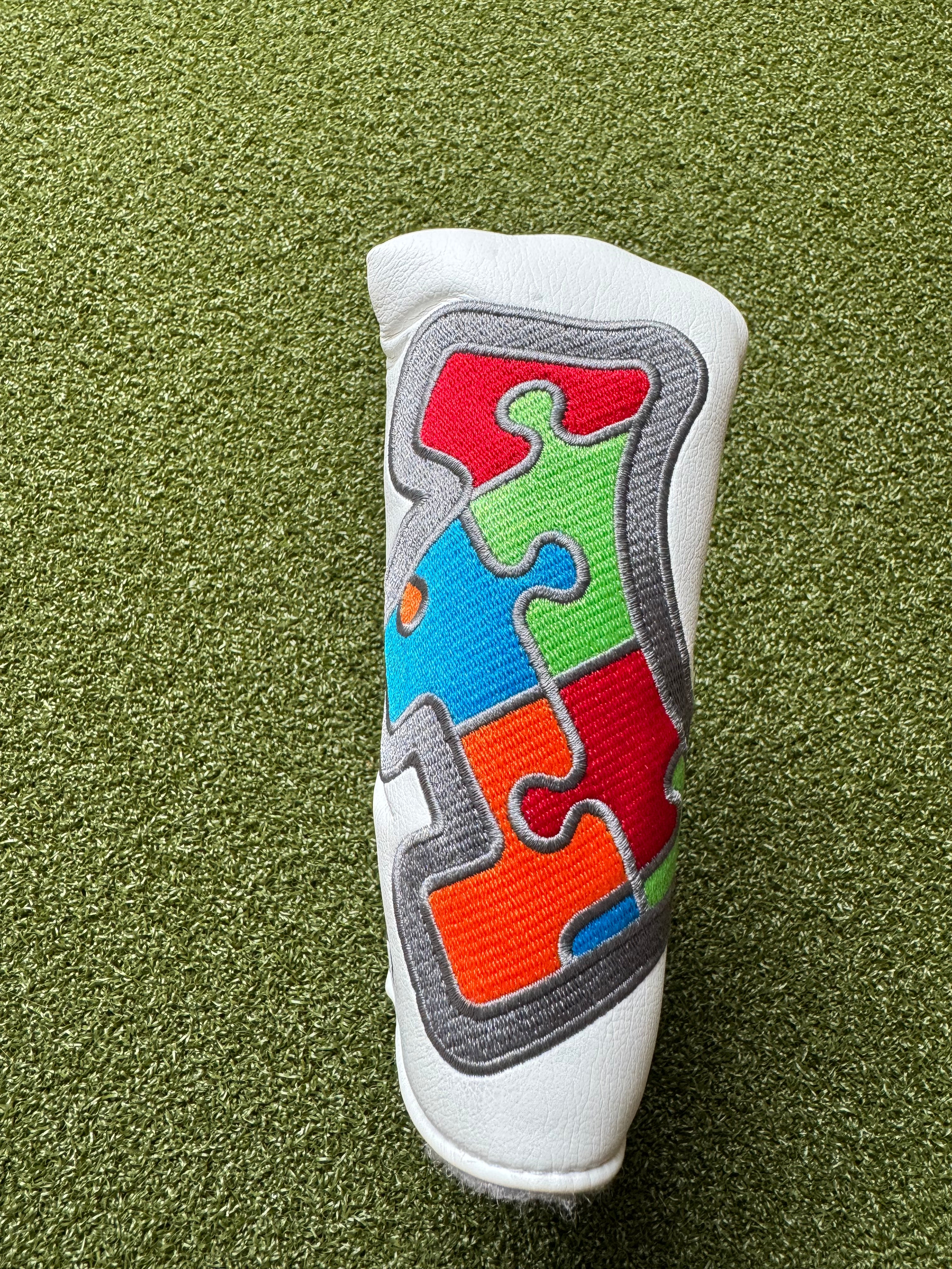 Scotty Cameron 2014 Puzzle Dog Club Cameron Blade Headcover