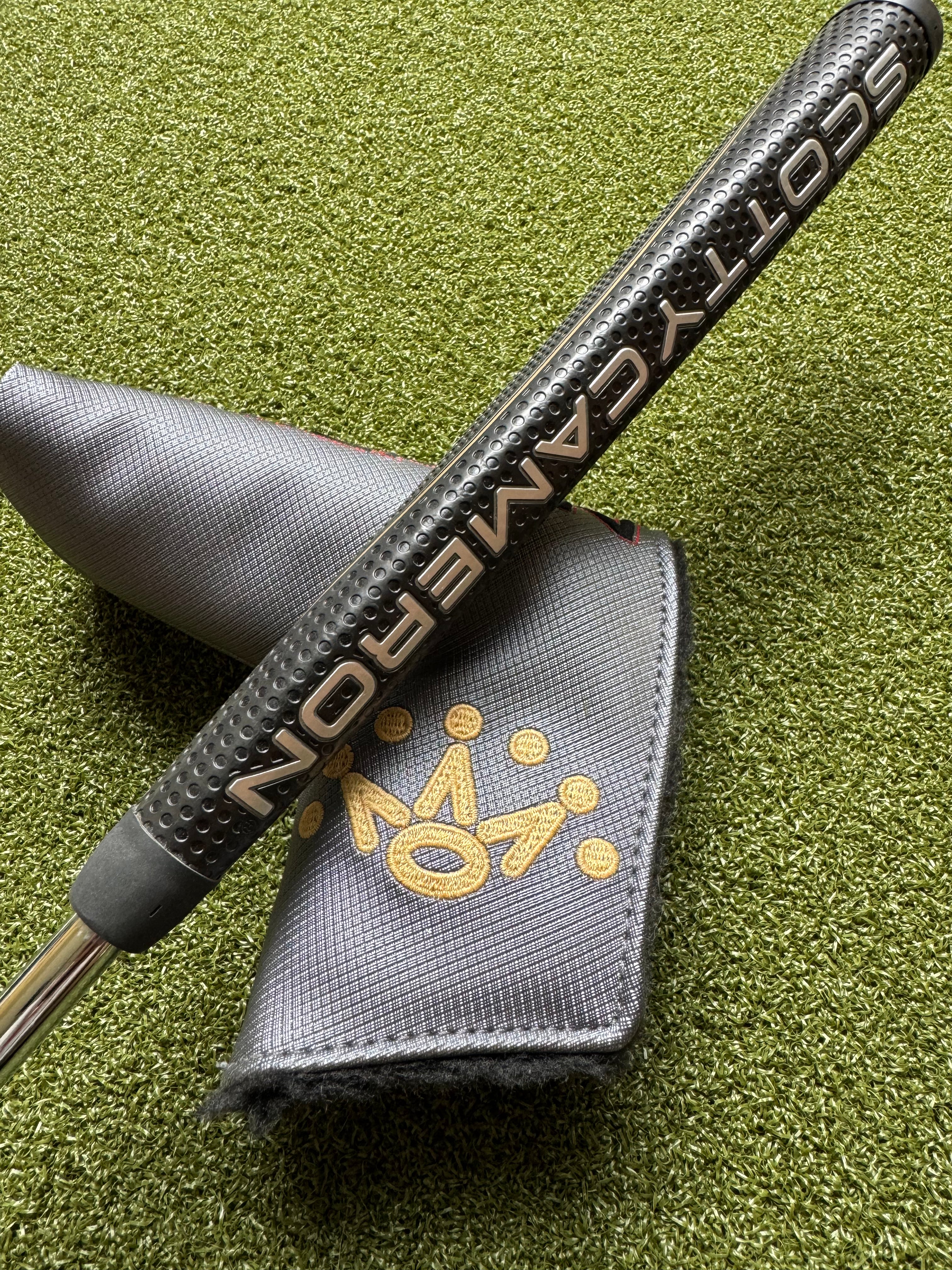Scotty Cameron Select Newport 2.5