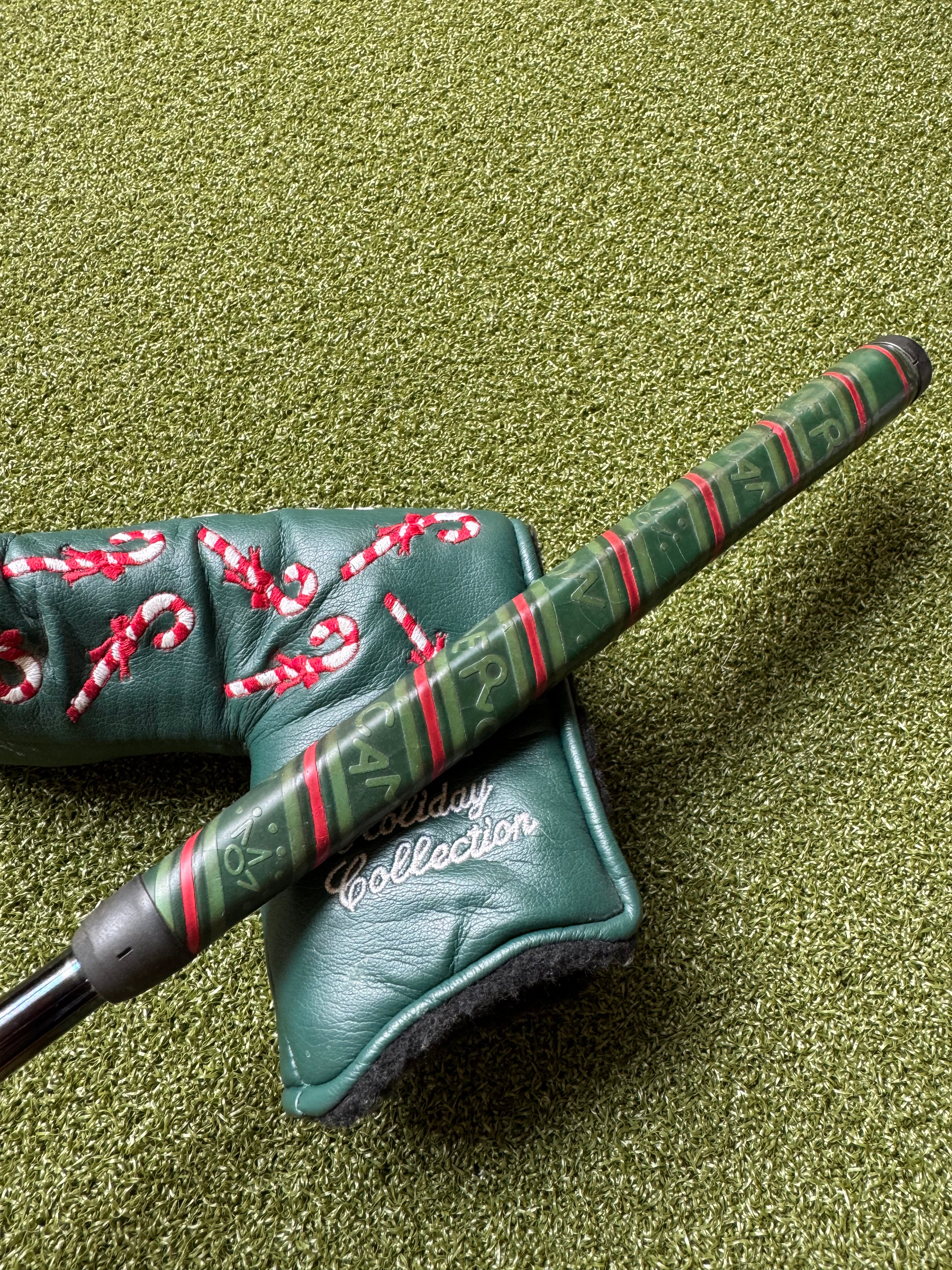 Scotty Cameron 2006 Holiday Putter