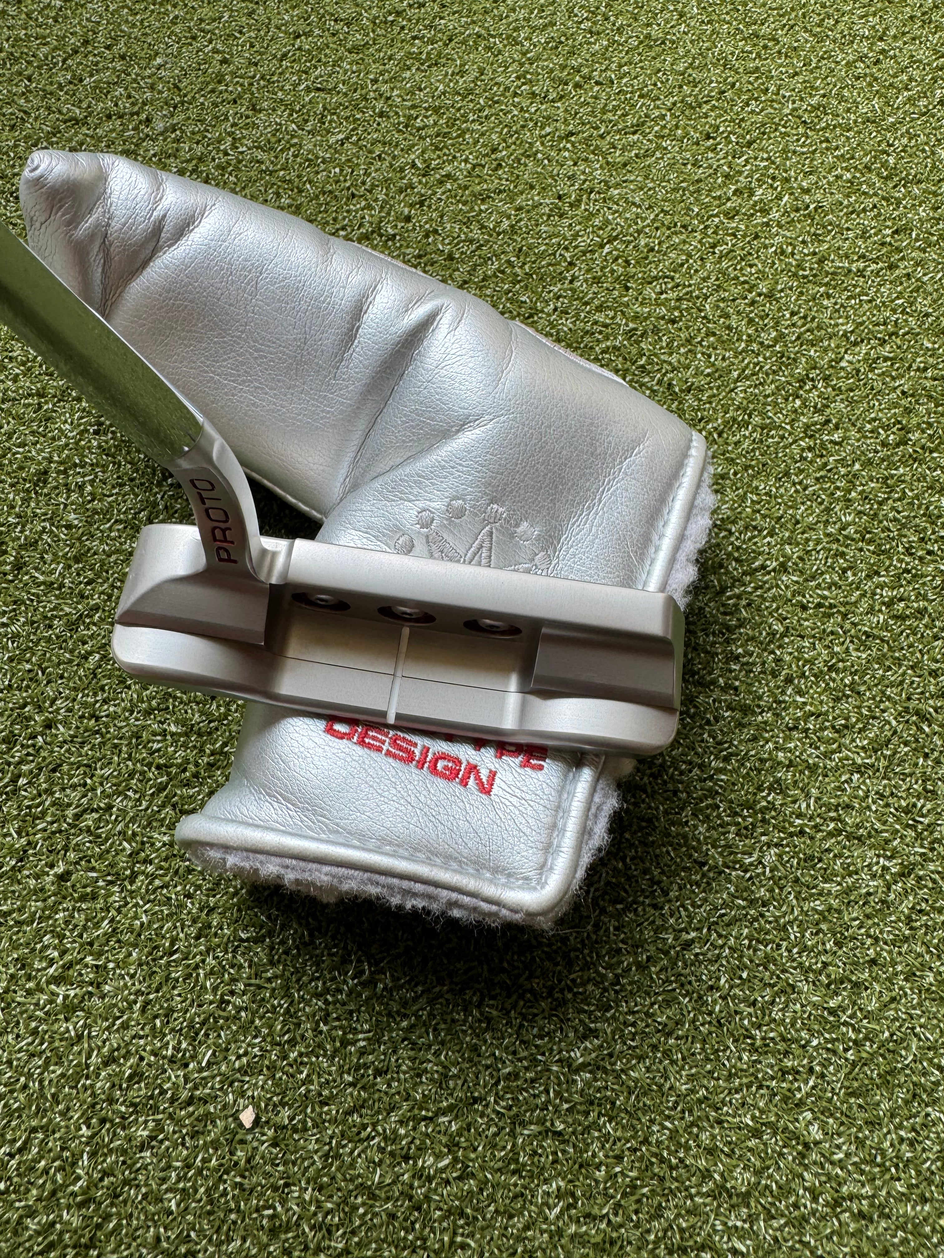 Scotty Cameron 2008 Holiday Buttonback Prototype 1.5