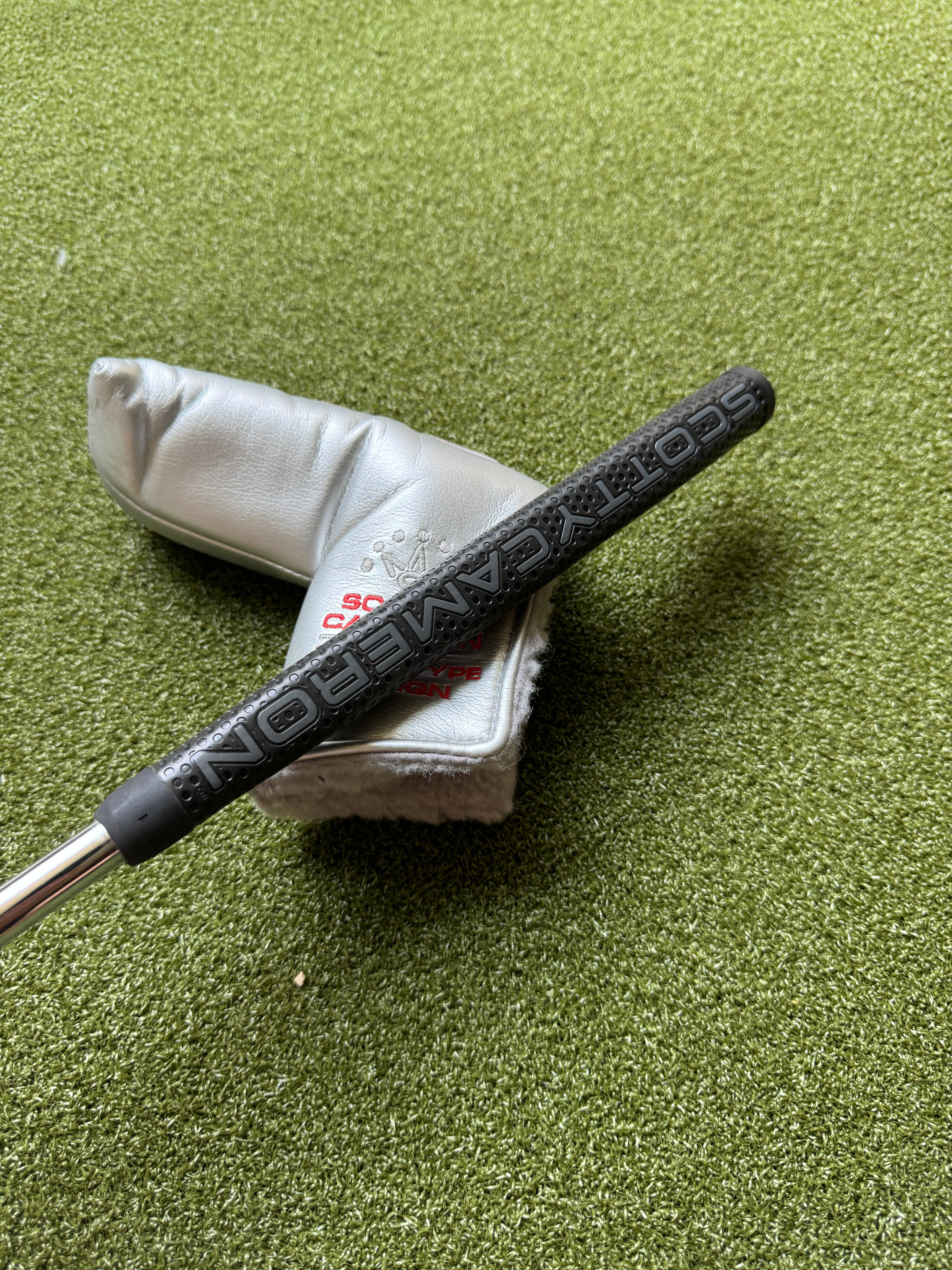 Scotty Cameron 2008 Holiday Buttonback Prototype 1.5