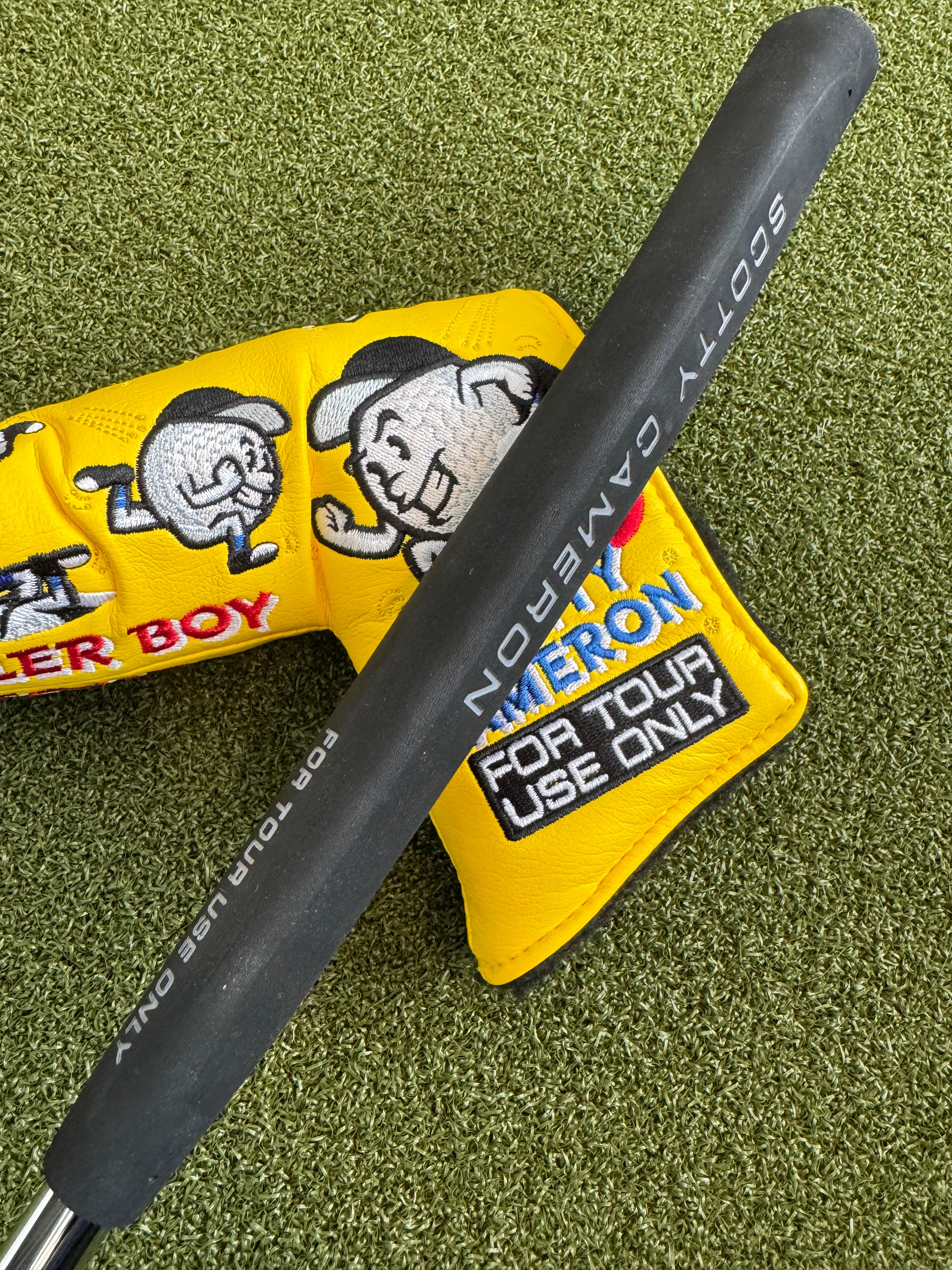 Brand New Black Tour Newport W/ GSS Insert & Green Bombs