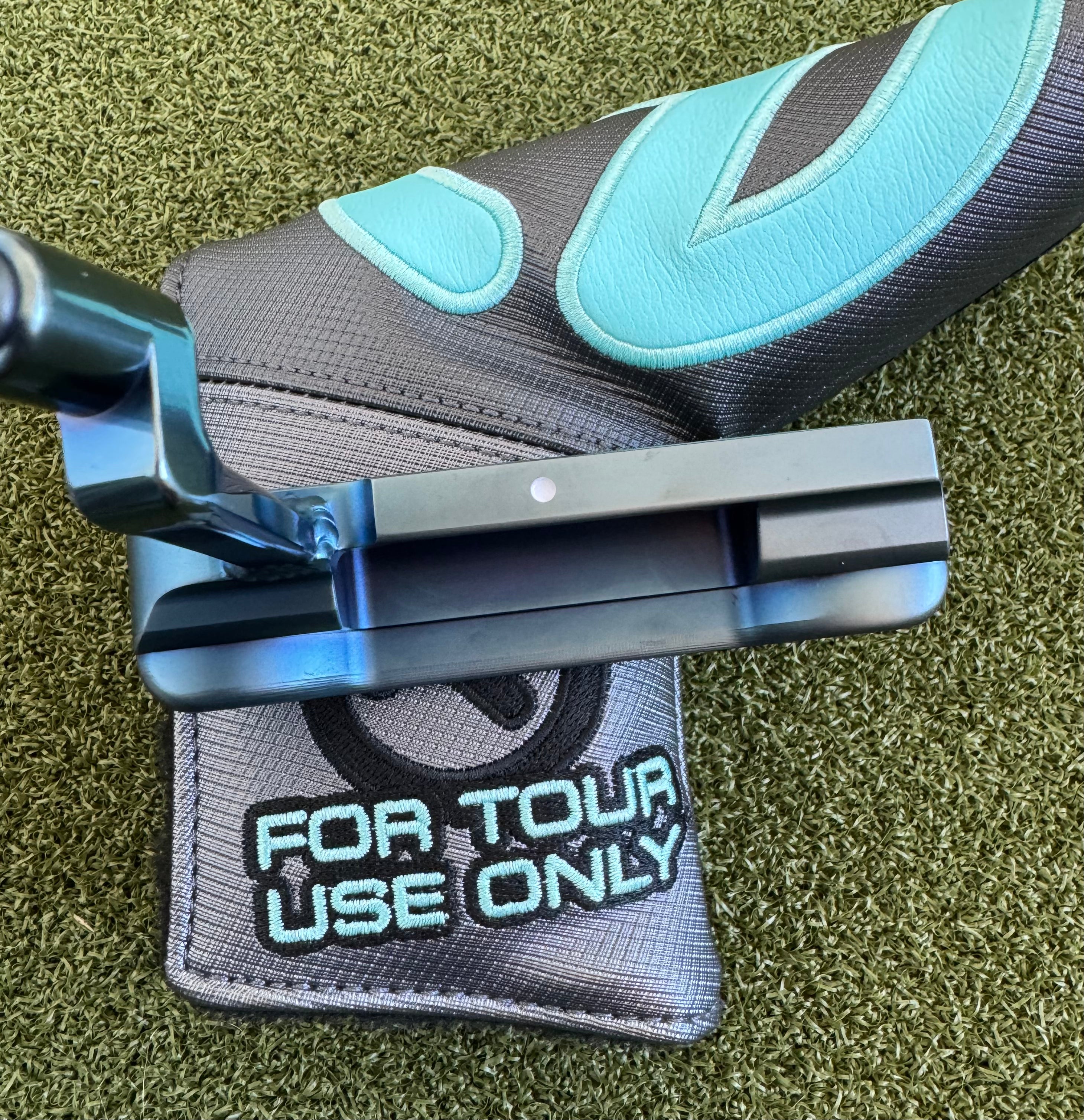Brand New Mystic Blue Tiffany GSS W/ Rare POM & Surfer Stamp