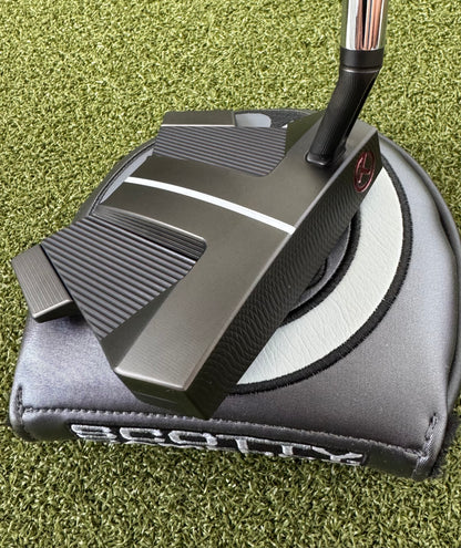 Brand New Black Phantom T11.5 with Flojet Neck
