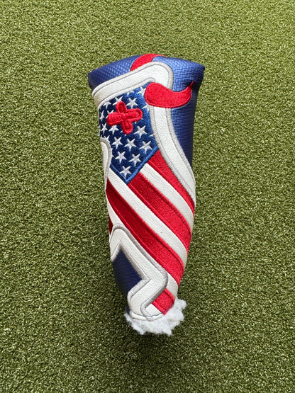 Scotty Cameron 2011 USA Bulldog Custom Shop Blade Headcover
