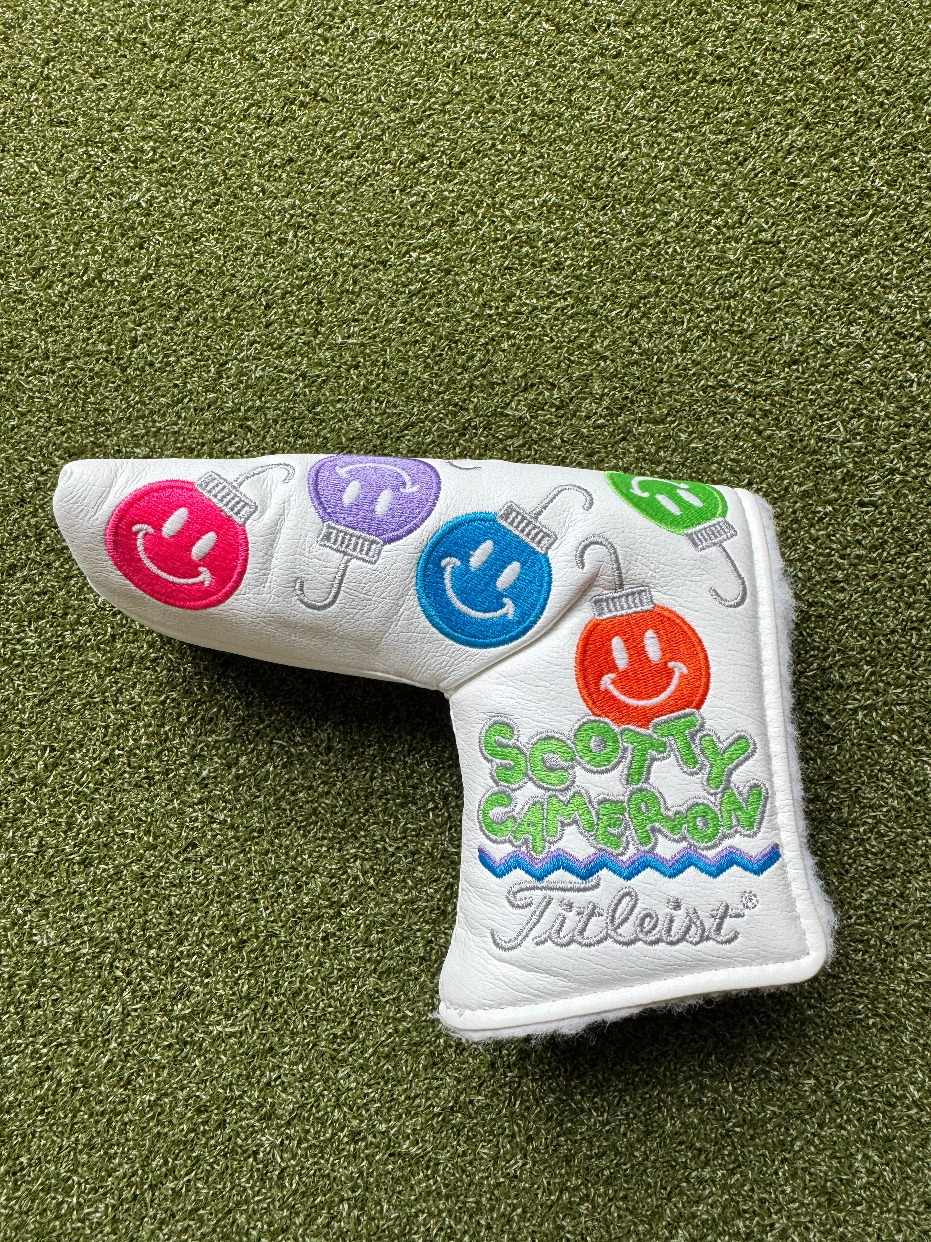 Scotty Cameron 2011 White Holiday Smile Faces Ornaments Blade