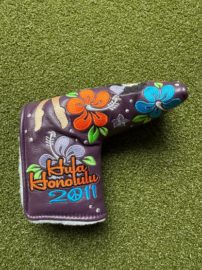 Scotty Cameron 2011 Hula Headcover Blade Purple