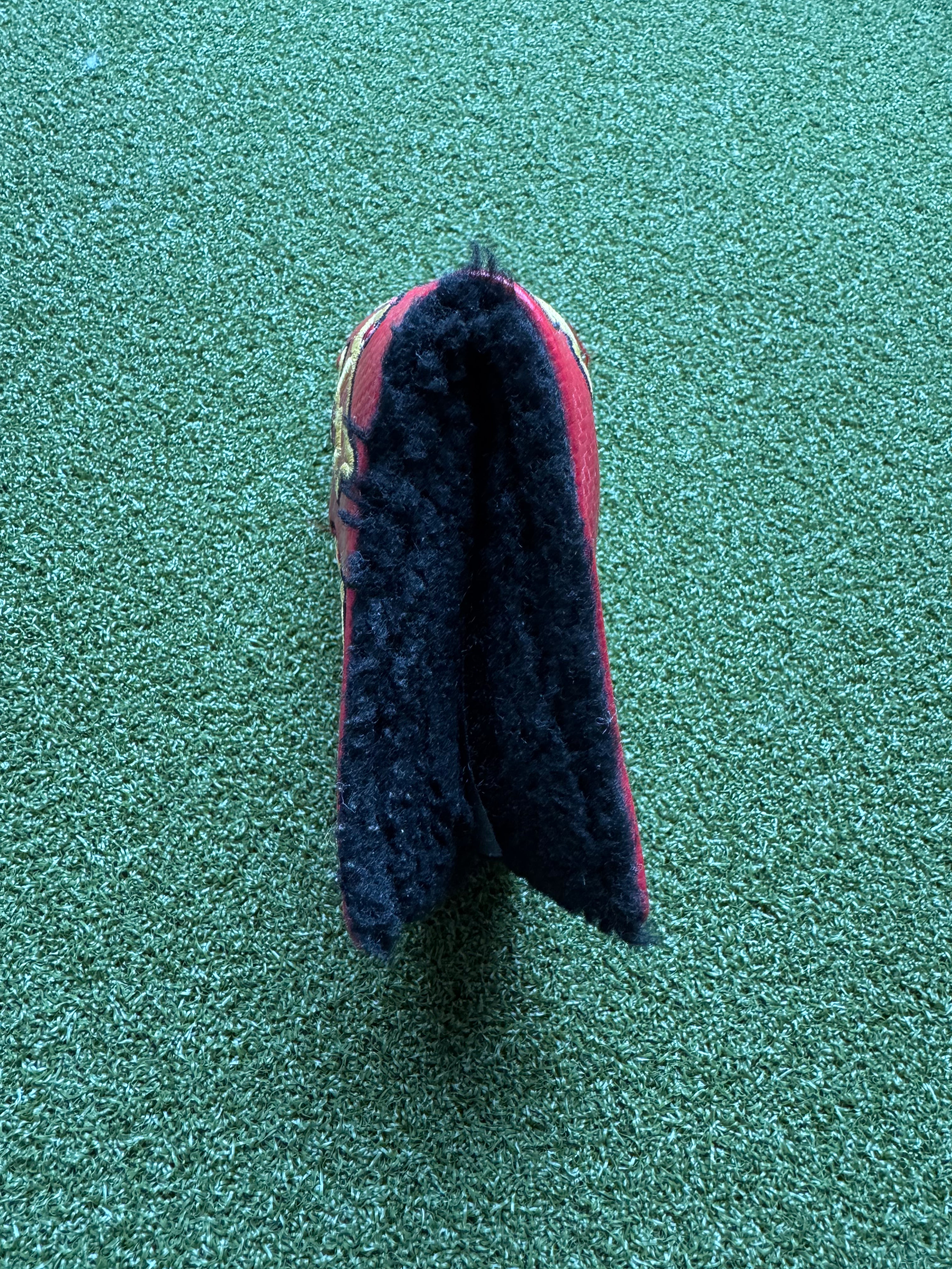 Scotty Cameron Dancing Junk Yard Dog Red Blade Custom Shop Headcover