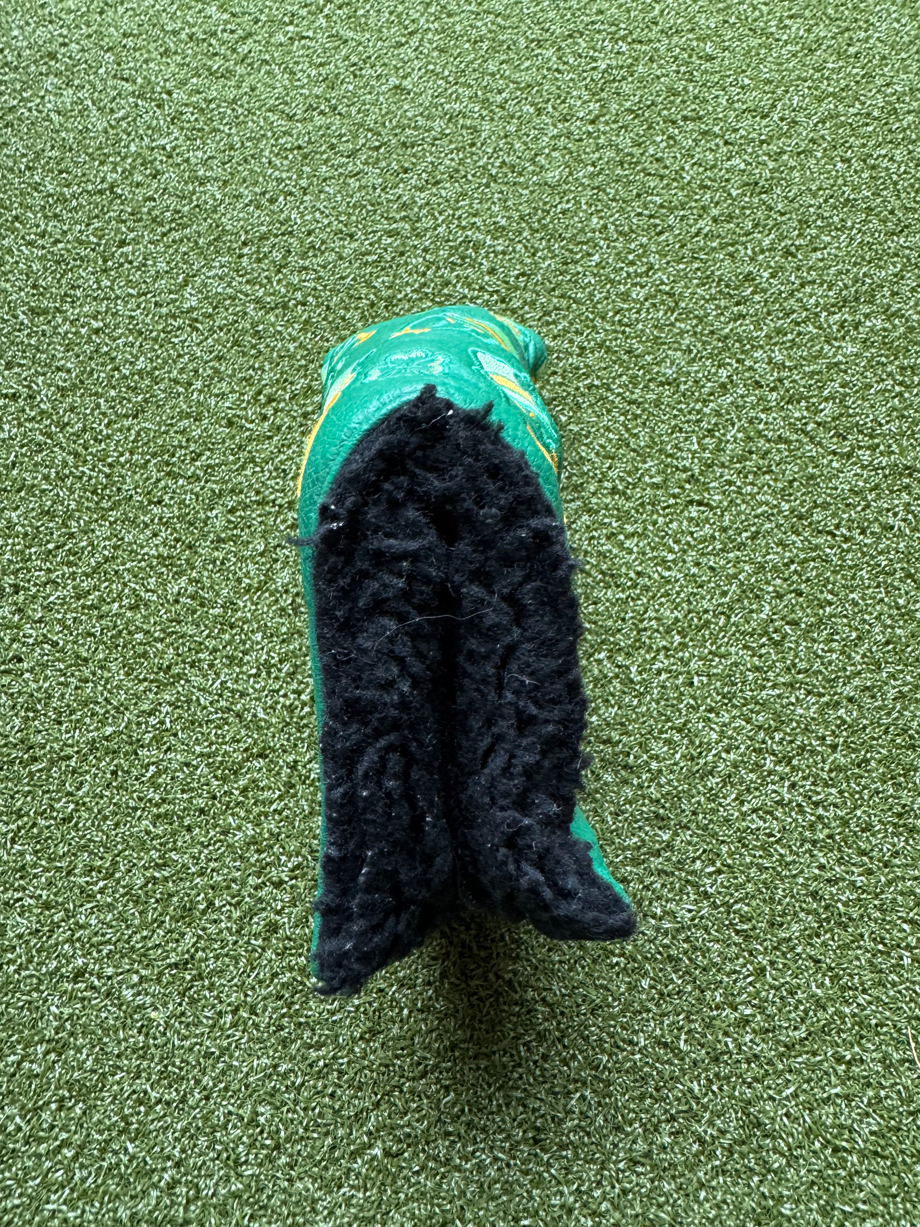 Scotty Cameron 2021 Saint Patricks Day Blade Headcover