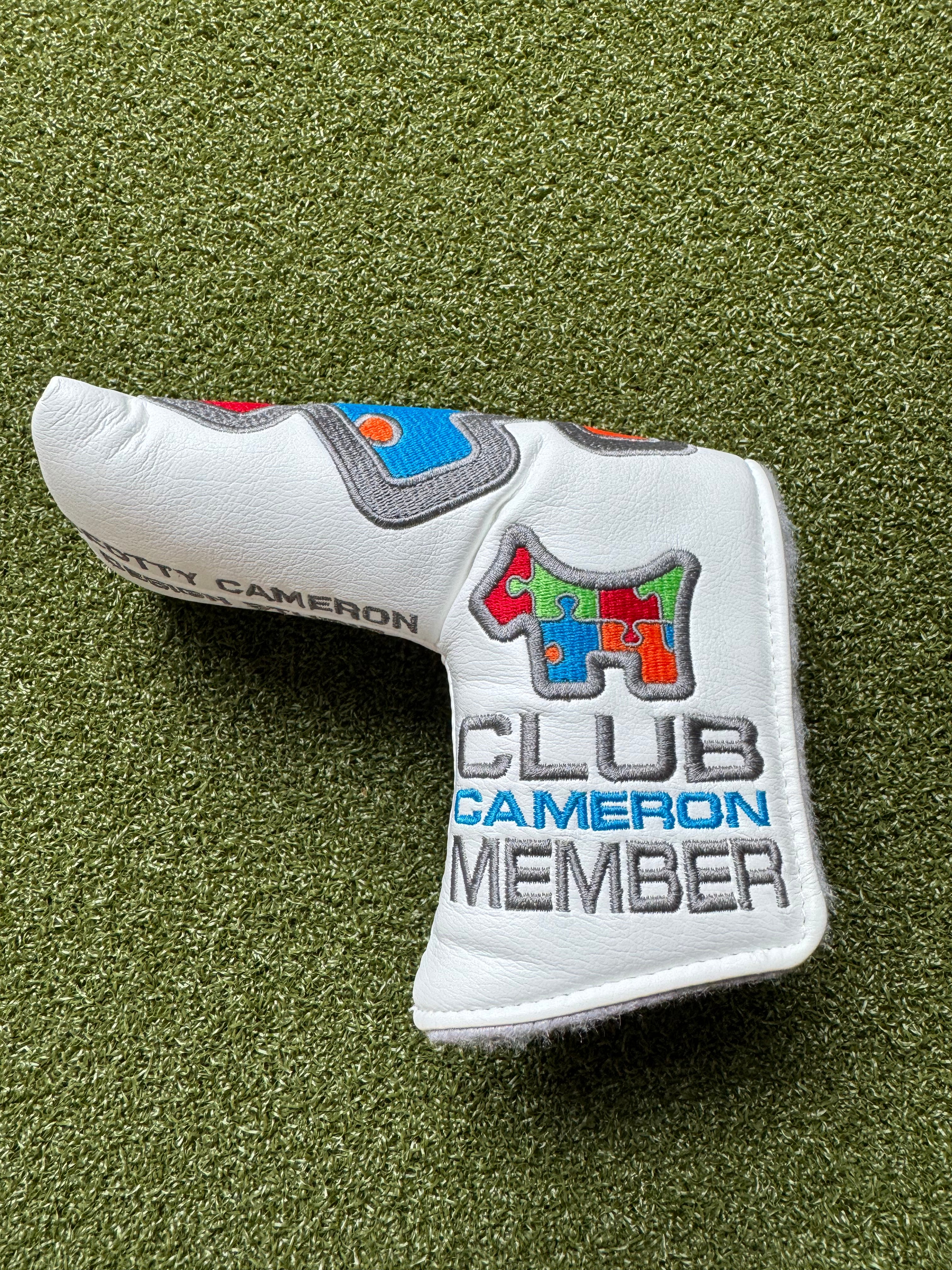 Scotty Cameron 2014 Puzzle Dog Club Cameron Blade Headcover