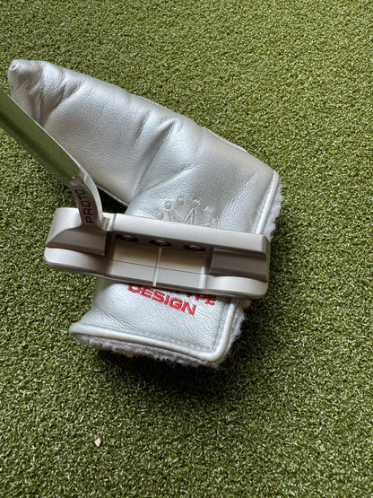Scotty Cameron 2008 Holiday Buttonback Prototype 1.5
