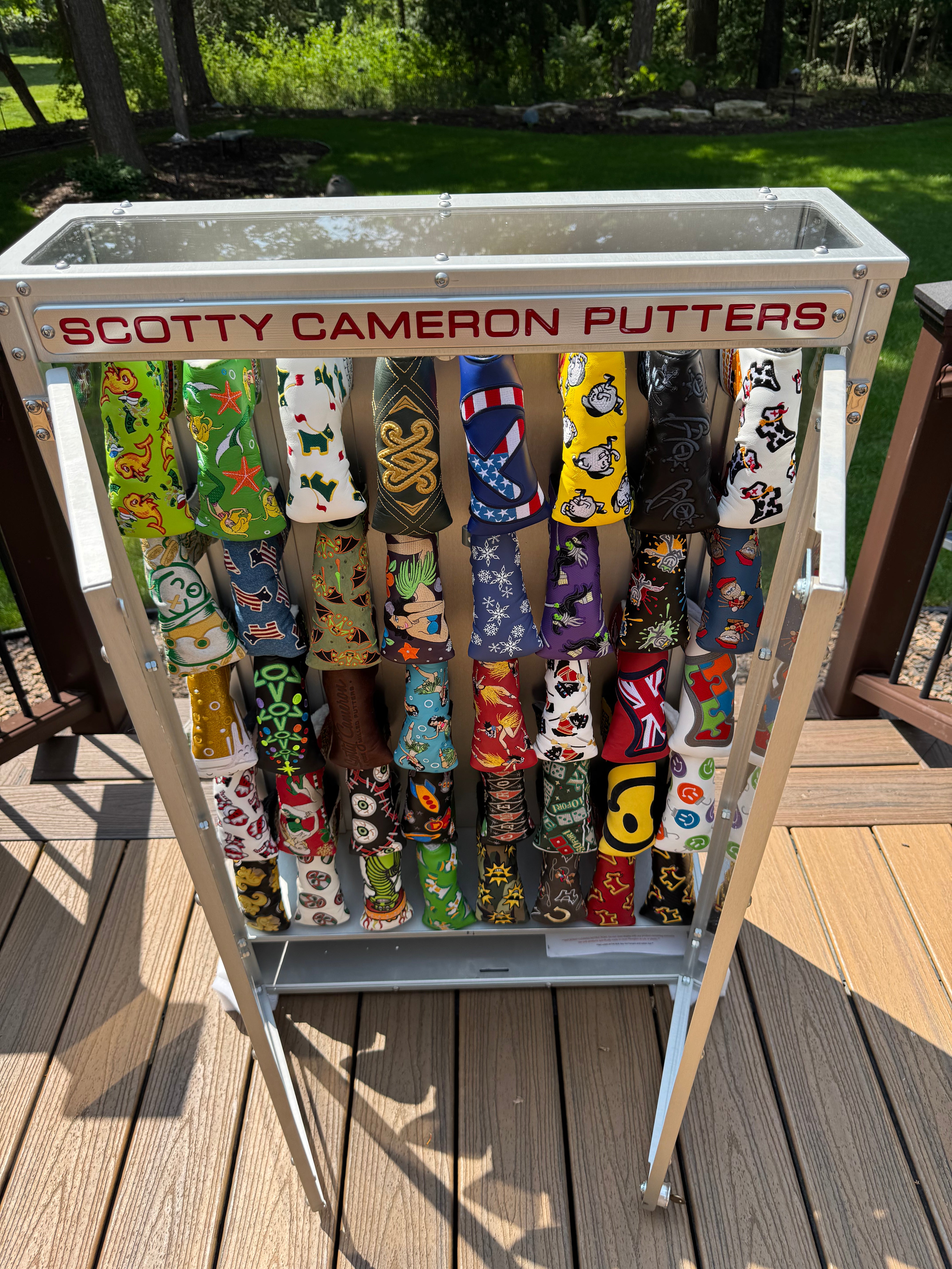 RARE Scotty Cameron Headcover Vault Alluminium Display