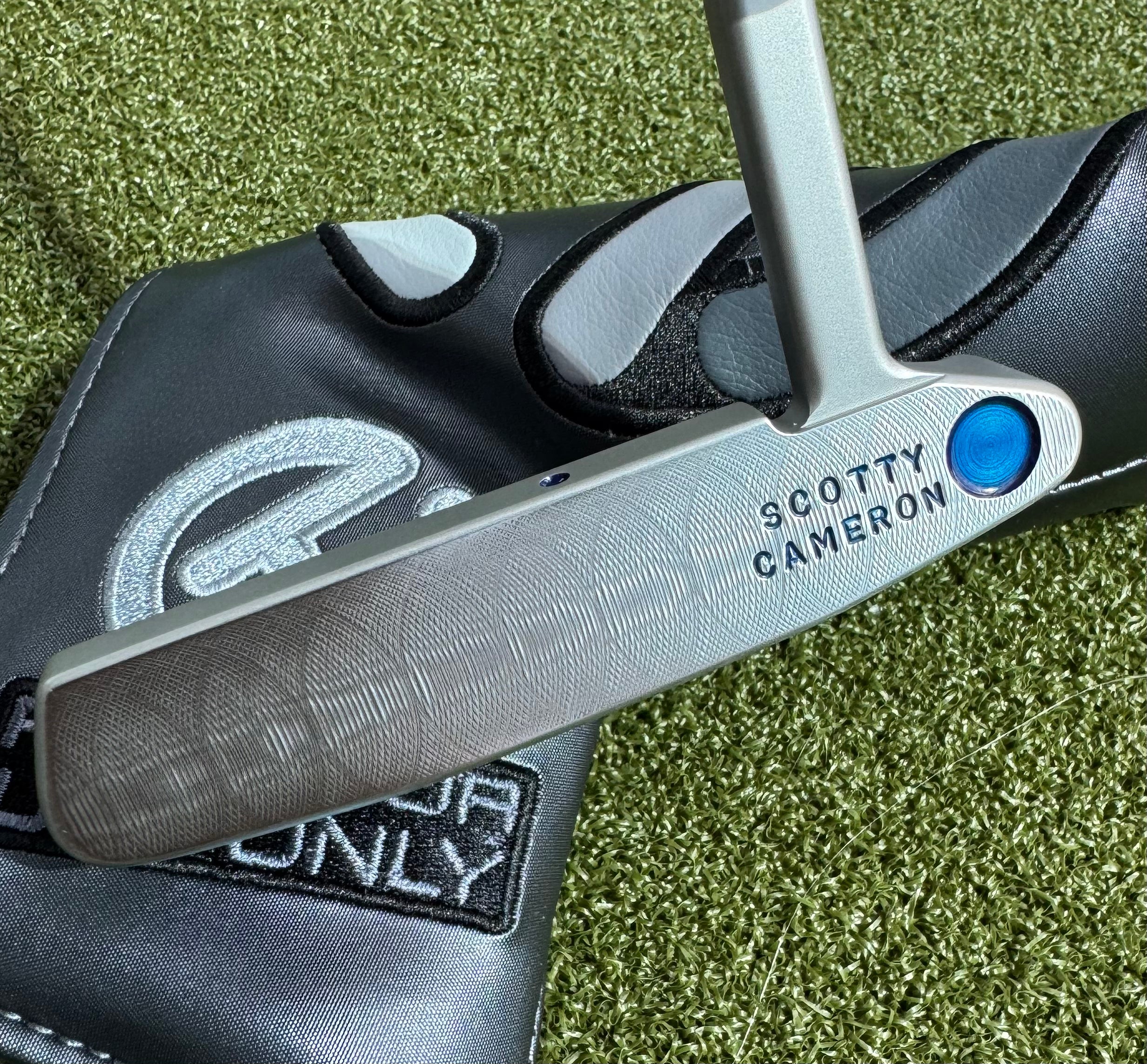 Timeless 2 Beached GSS W/ Large Blue Bombs & Rare GSS Sole Stamping