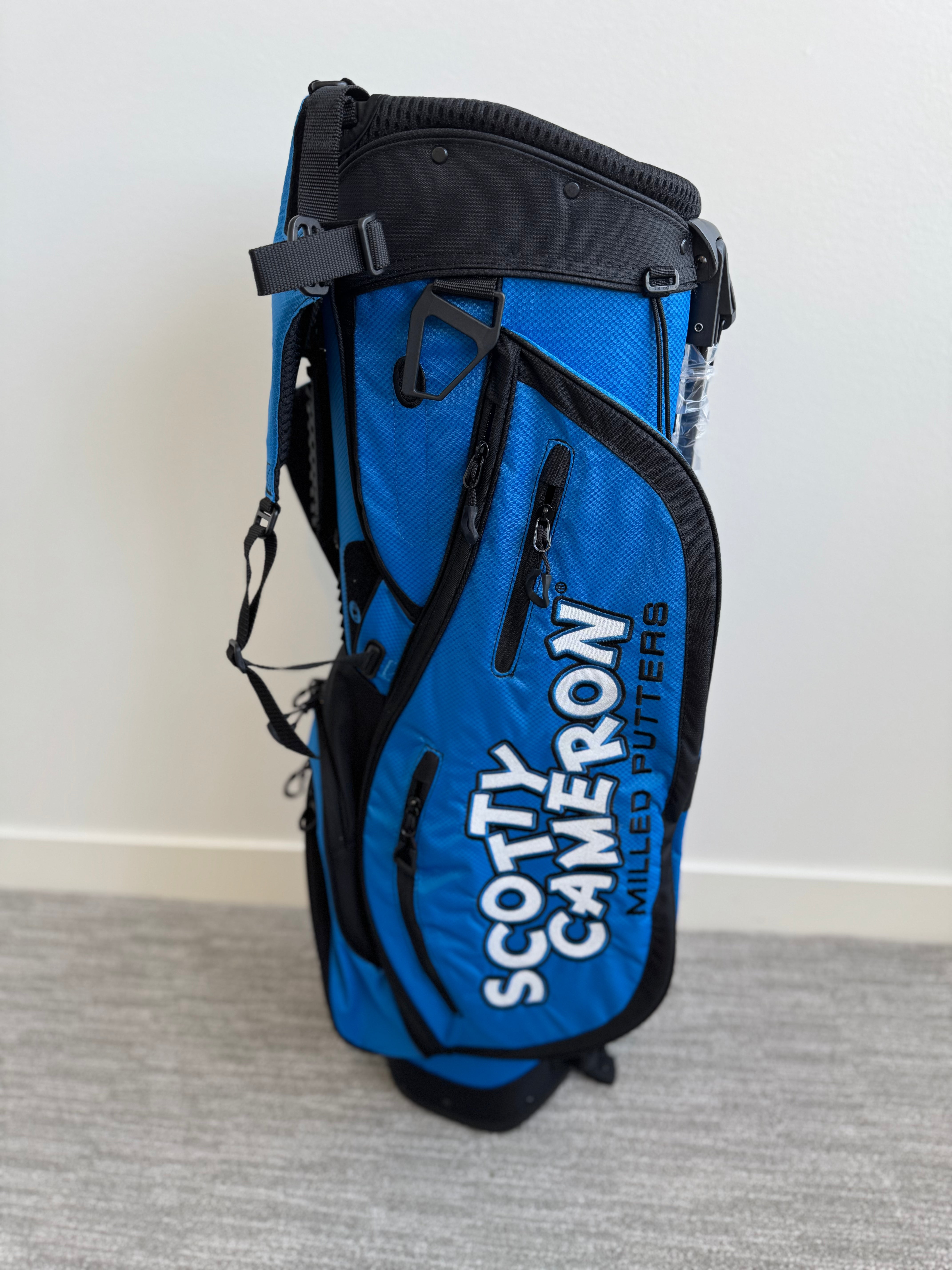 Scotty Cameron Blue M&G Festival Pathfinder