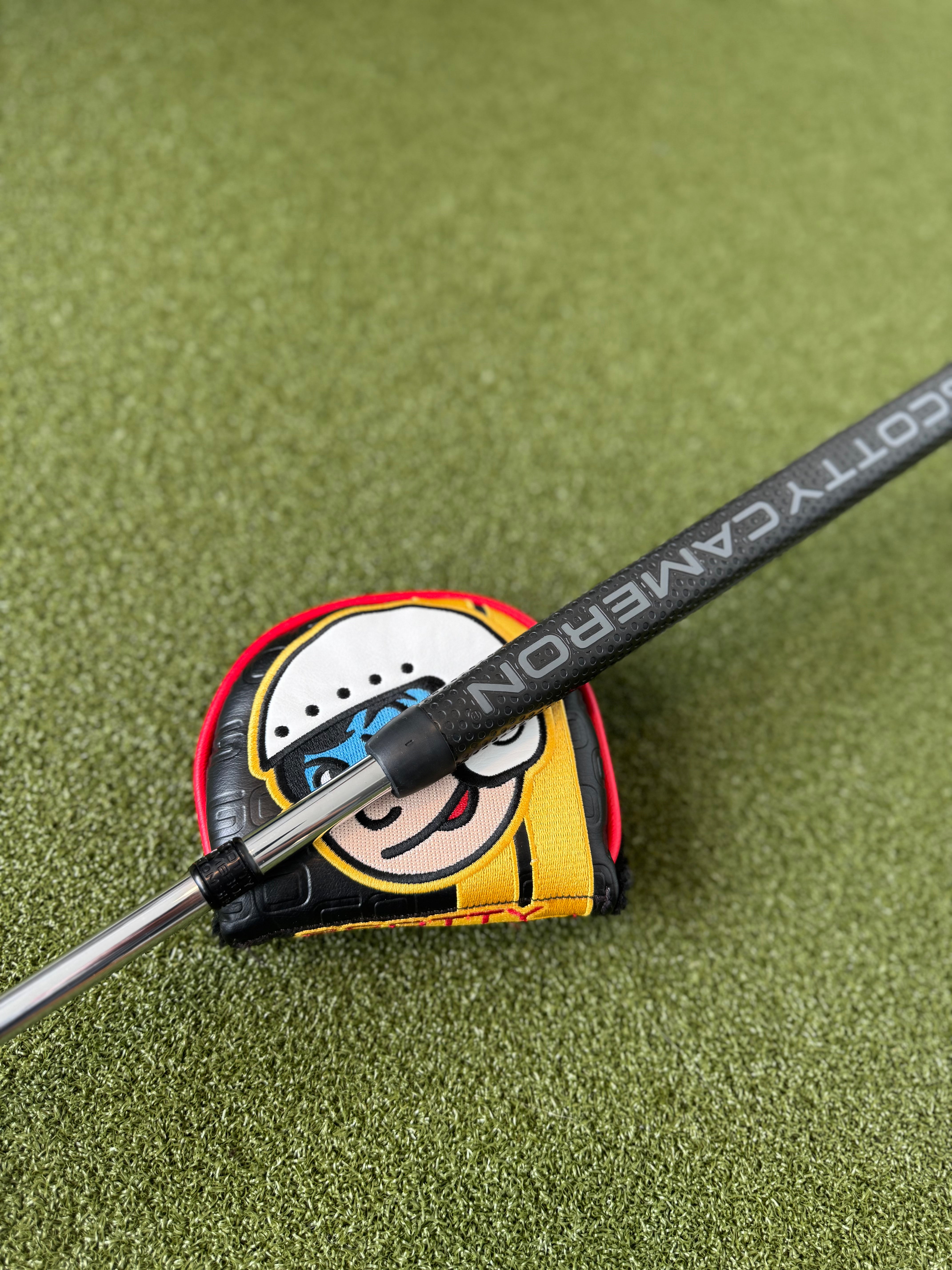 Scotty Cameron Custom Shop X-11 With Site Dot