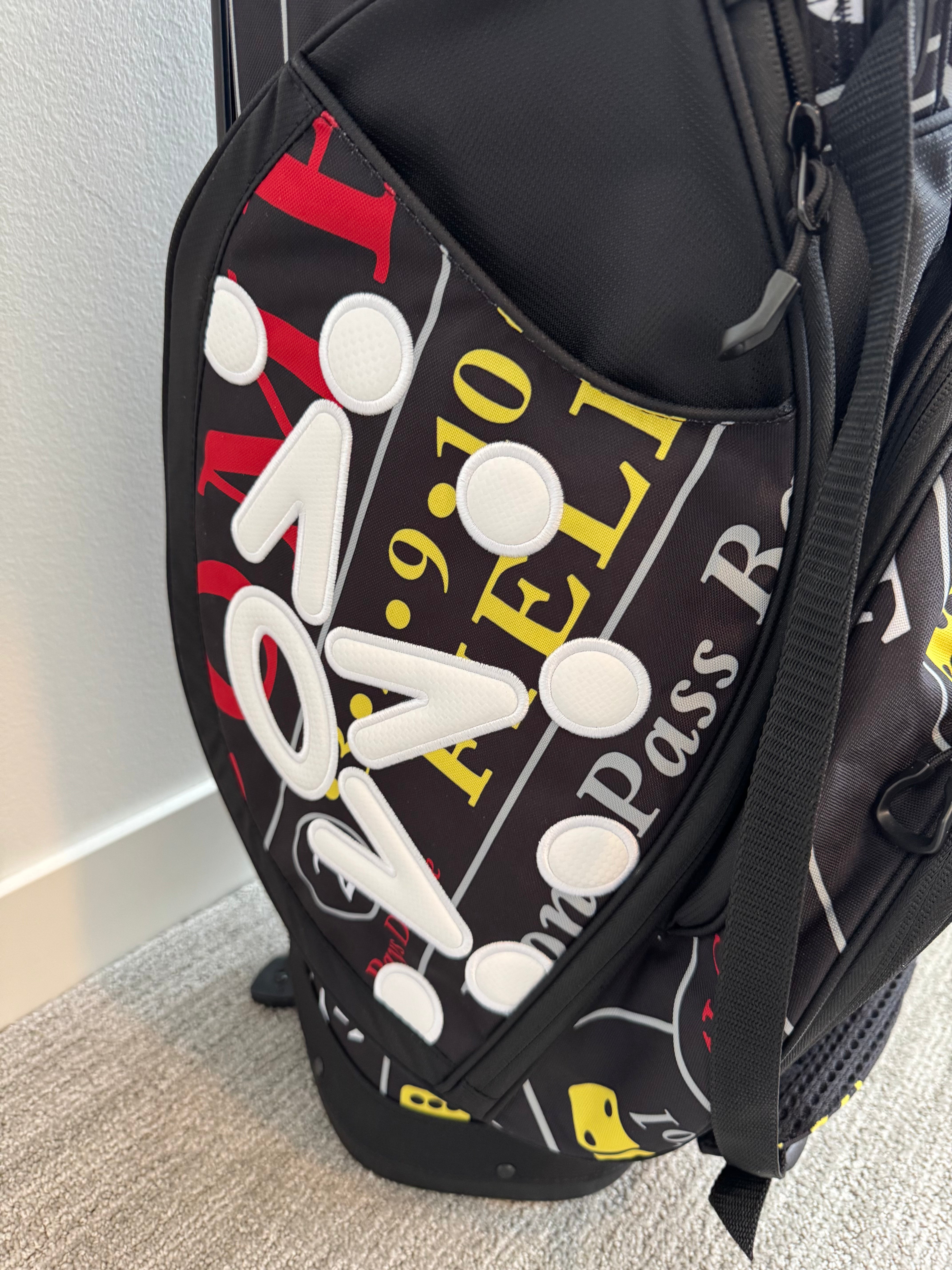 Brand New Scotty Cameron Vegas Midnight Gambler Pathfinder Stand Bag